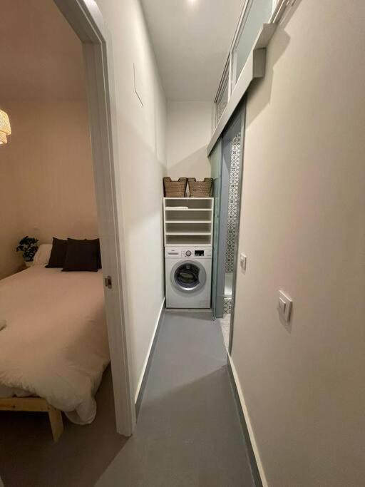 New Piso Centrico 7Pax A 2 Min Andando De Gran Via Appartamento Madrid Esterno foto