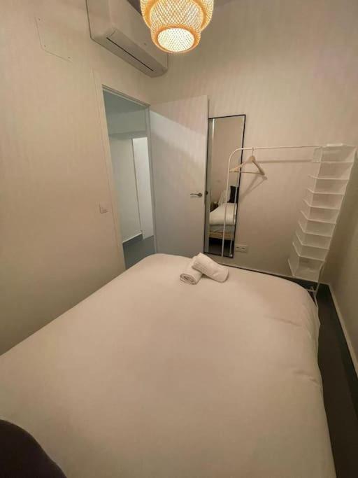 New Piso Centrico 7Pax A 2 Min Andando De Gran Via Appartamento Madrid Esterno foto